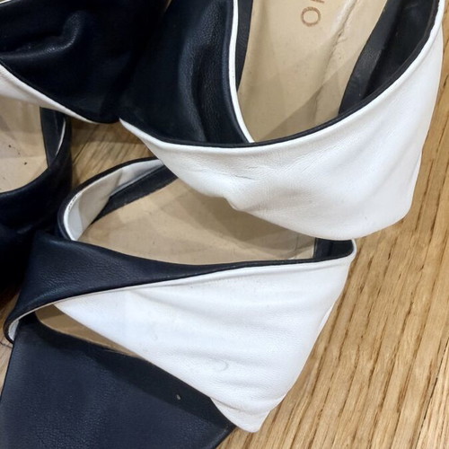 Carrano leather mules like new, black and white, size 38