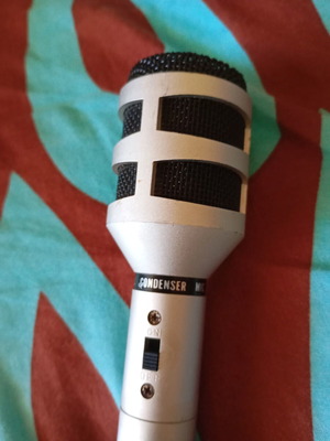 Uni-Directional condenser mic 600 vintage, μεταχειρισμένο, μη λειτουργικό