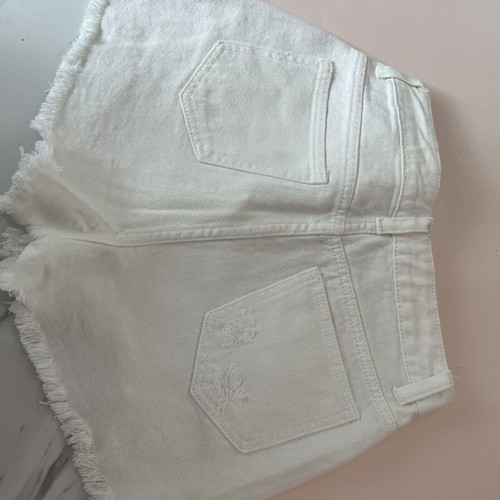 short denim shorts in perfect condition