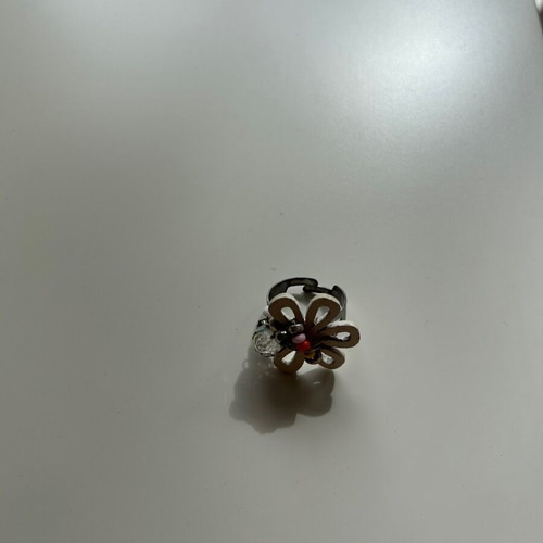Flower ring
