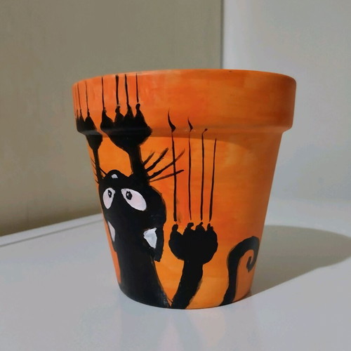 Clay pot with painted cat new, handmade