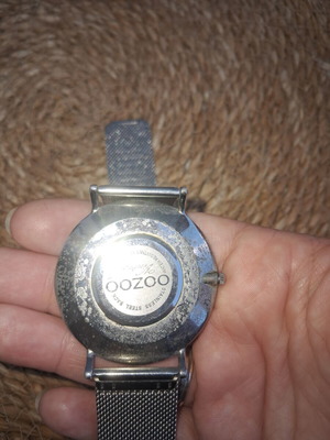 Oozoo silver wristwatch with adjustable strap