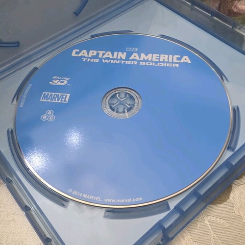 Captain America The Winter Soldier Blu-Ray 3D like new