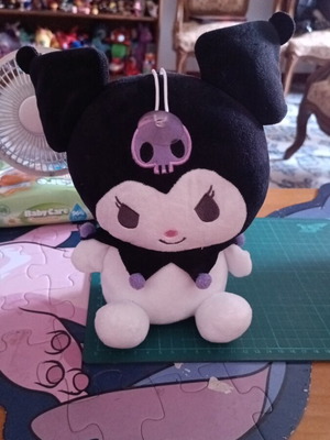 Λούτρινο Kuromi μεταχειρισμένο, χαρακτήρας της Sanrio