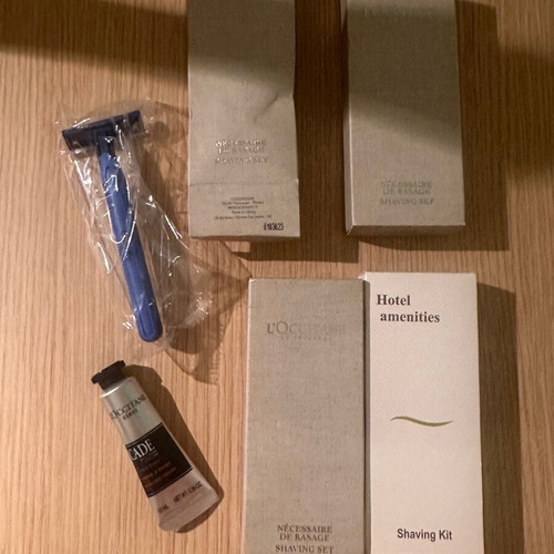 Shaving razors and foam new, set of 5 razors and 6 foams