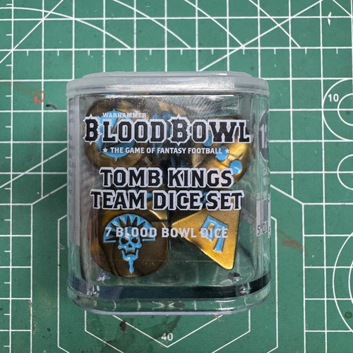 Tomb Kings Dice Set Blood Bowl like new, sealed