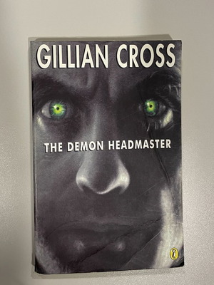 The Demon Headmaster by Gillian Cross English edition like new
