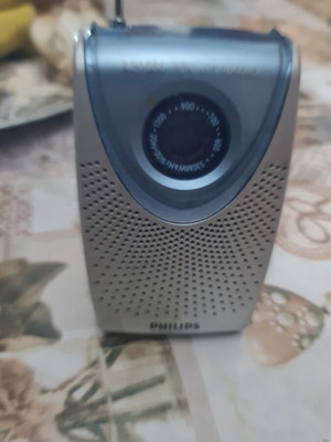 Phillips Ραδιόφωνο AE 1500 σαν καινούργιο με ενσωματωμένο ηχείο