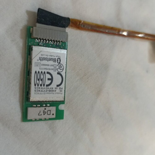 Original Toshiba Bluetooth Module with Cable DC02000DD00 for Satellite laptops