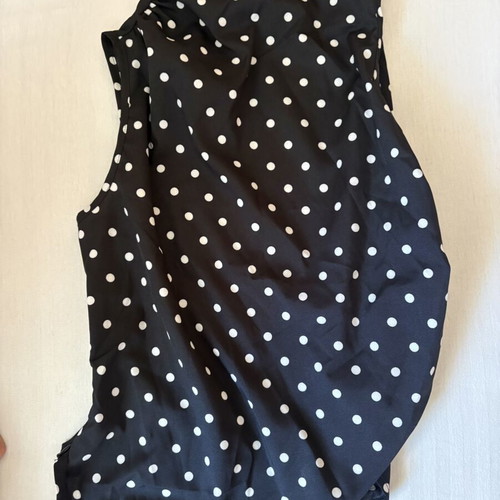 Shein women's blouse new, size M, black and white