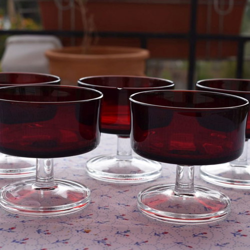 Vintage Luminarc Cavalier glasses 5 pcs ruby red like new