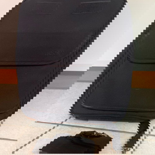 Επαγγελματική τσάντα αφόρετη με θήκη για λάπτοπ