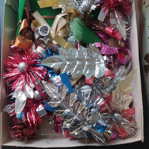 Christmas ornaments like new, pack of 35 Greek decorations