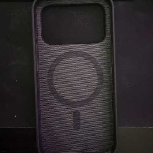 Techwoven Apple case for iPhone 17 Pro like new