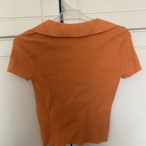 Bershka orange t-shirt size XS like new