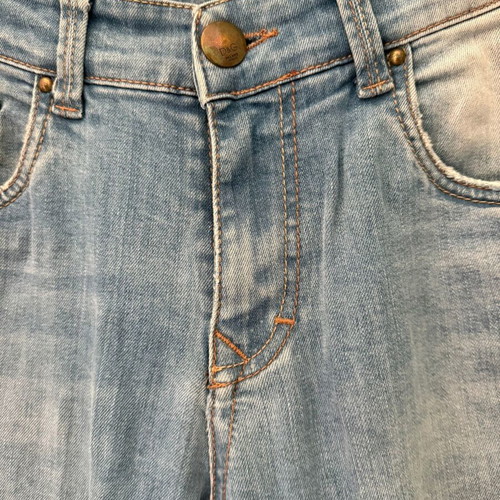 Dolce & Gabbana slim jeans like new, light wash, made in Italy