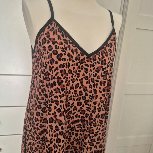 Bee Me Dress like new, brown and black