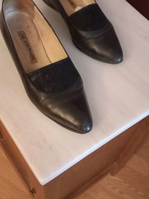 Δερμάτινα παπούτσια Μπουρναζος μεταχειρισμένα, μαύρα, 38 1/2