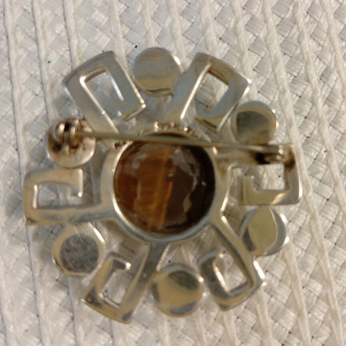 Silver vintage brooch from Mexico with tiger eye stone, like new