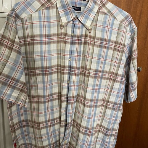 Shirt like new, size L