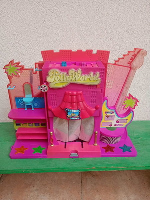 Polly Pocket PollyWorld Rockin Theme Park употребяван, работещ с музика и светлини, липсват части