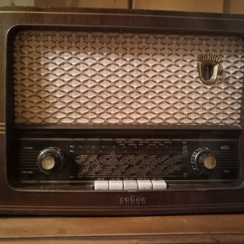 Vintage Bakelite Radio 50s Braun s44 used