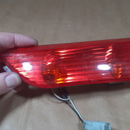 Piaggio Vespa Triom Rear Light used 338699Sx (12 E13 50R-000926)