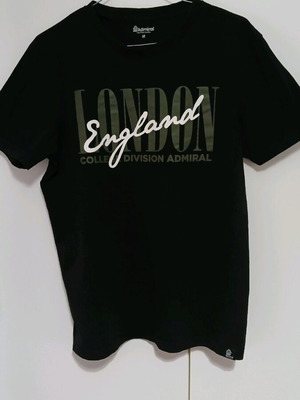 Men's black t-shirt size M like new