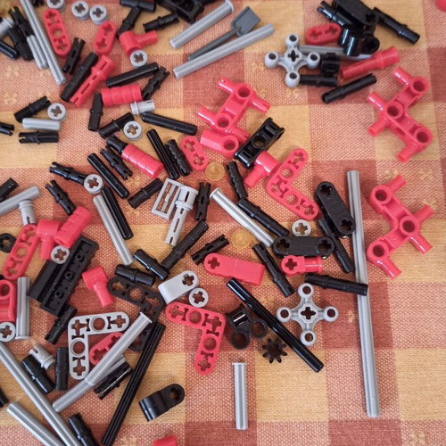 Storm Racing της Creative Blocks μεταχειρισμένο με ελλείψεις
