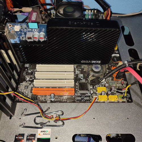 Nvidia GeForce 8600GT 512MB PCI-e Gigabyte graphics card used
