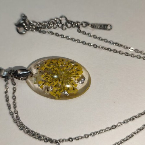 Handmade resin necklace with real dried flowers and silver flakes