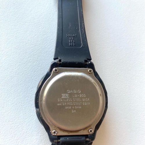 Casio watch like new, black unisex