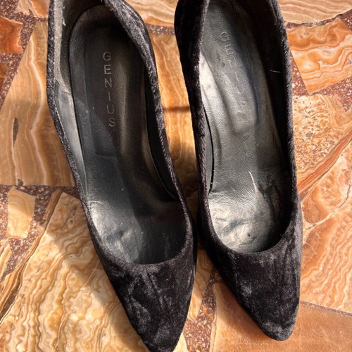 Sante suede pumps used with 12cm stiletto heel size 38