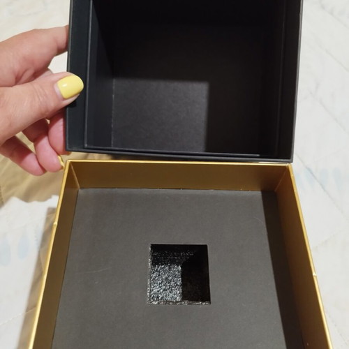 La Vie En Rose luxury box black and gold, new