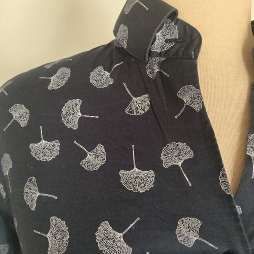 Cavallaro Napoli women's blue printed shirt like new