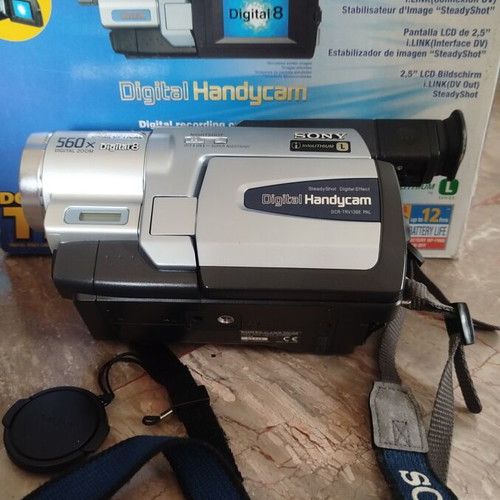 Sony Handycam DCR-TRV130E Digital8 camcorder like new