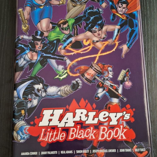 Harley Quinn Hardcover Deluxe Edition DC Comics