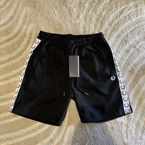 Fred Perry men's shorts new, size Large, black