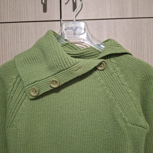 Bershka green knitted sweater like new, size M