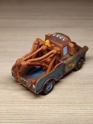 Mattel Disney Pixar Cars Mater μεταχειρισμένο μεταλλικό αυτοκινητάκι