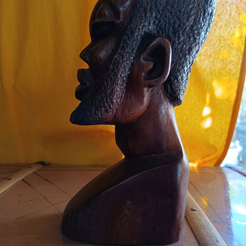 Traditional African Wood Carving Bust like new