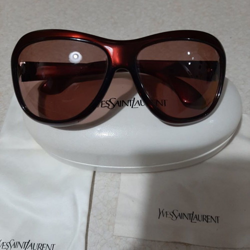 Yves Saint Laurent Vintage Sunglasses 2001 like new