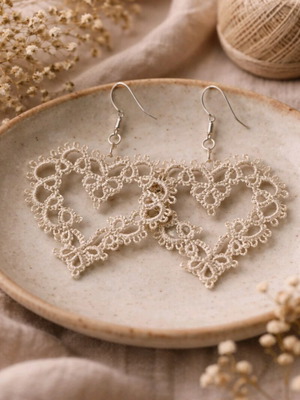 Heart-shaped earrings made to order, beige