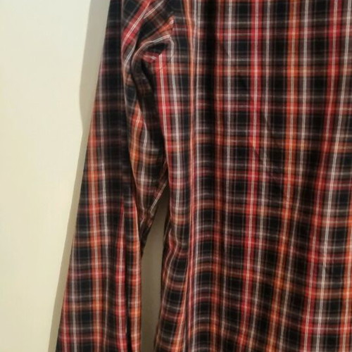 Canda men's shirt with long sleeves, red and black stripes, size Small, like new