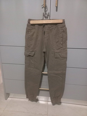 Cargo pants boy 8-10 years like new, khaki