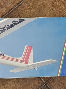 Vintage Gunze Sangyo Fuji-101 RC ηλεκτρικό αεροπλάνο ARF, σαν καινούργιο, 1,28 μ.