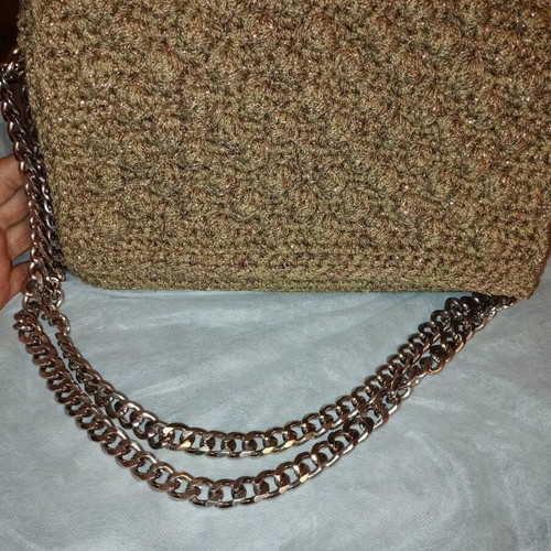 A To Z Greek Handmade Knitted Shoulder Bag new, beige with gold chain