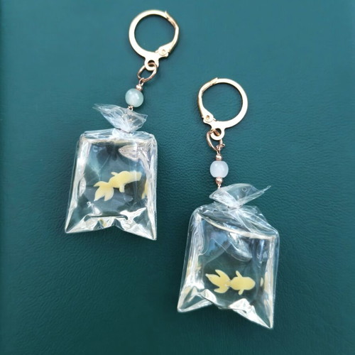 Fish earrings new with golden steel hooks