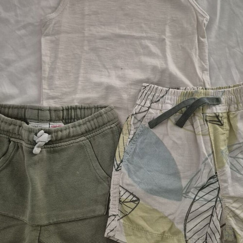 Σετ Zara & Benetton παιδικά 3 τμχ μέγεθος 92 εκ. σαν καινούργιο