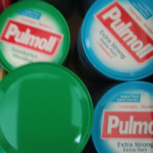 Set of 10 empty metal boxes Pulmoll